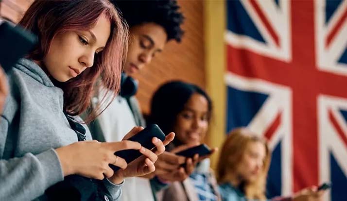 Reino Unido proíbe redes sociais para quem tem menos de 16 anos