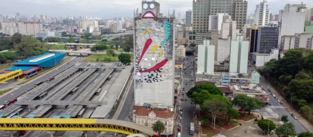 mural de Tim Burton em SP mural de Tim Burton em SP