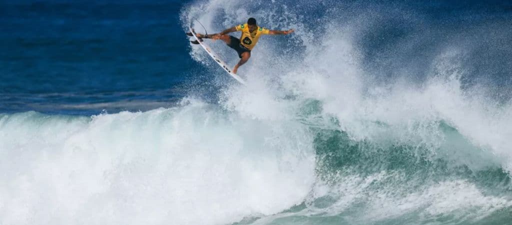Filipe Toledo vence etapa do Rio no Mundial de Surfe