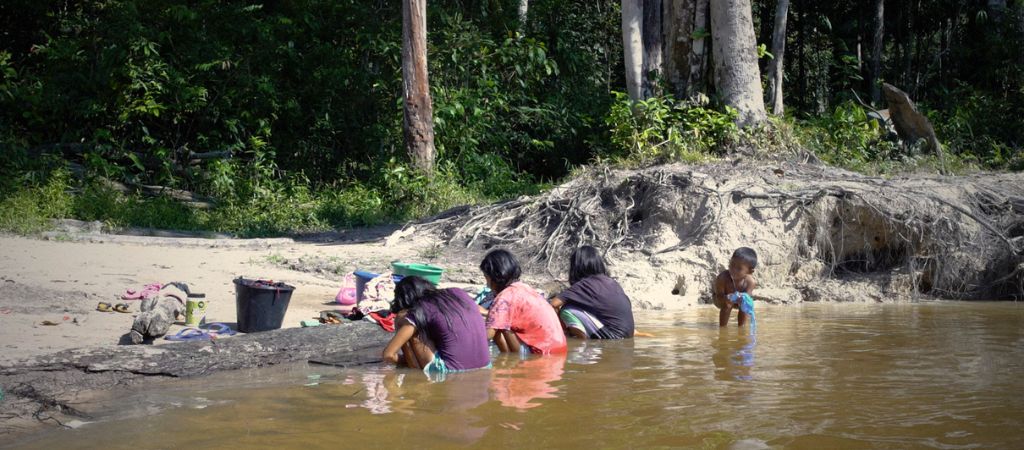 Yanomamis contaminados com mercúrio no garimpo ilegal em Roraima