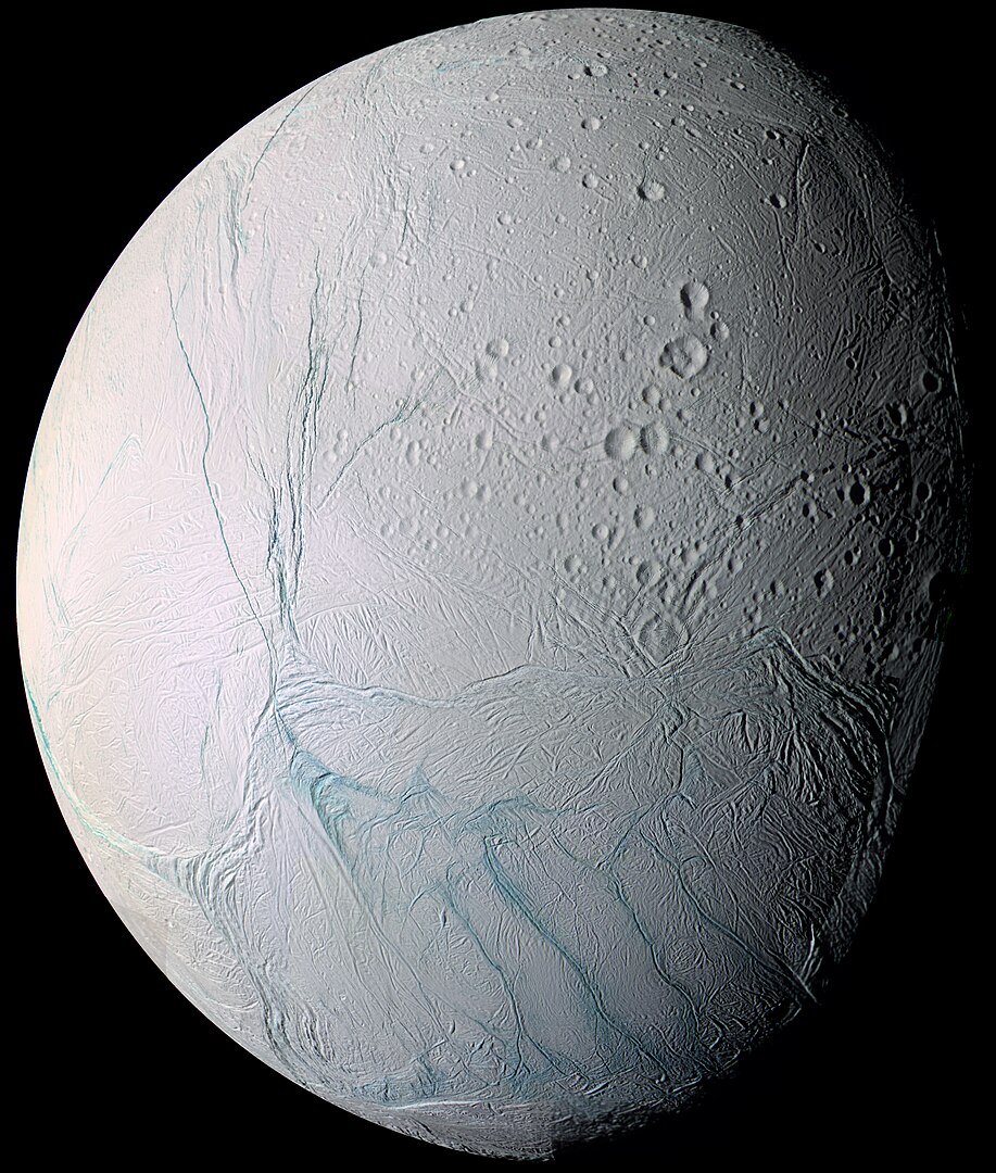 Cientistas encontram fósforo na Lua de Saturno