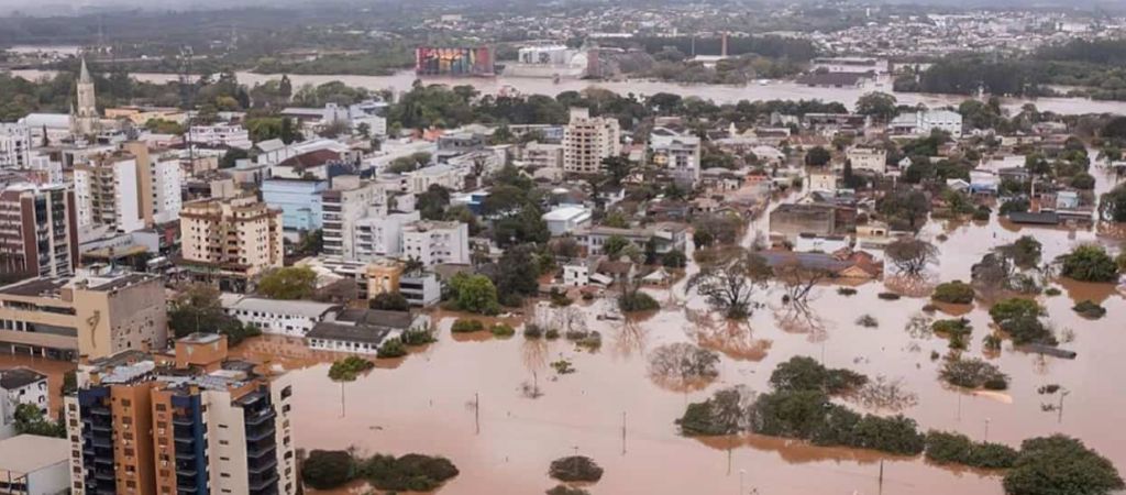 Enchente do Rio Taquari na cidade de Lajeado (RS). (Imagem: marcelocaumors/Instagram via Agência Brasil)