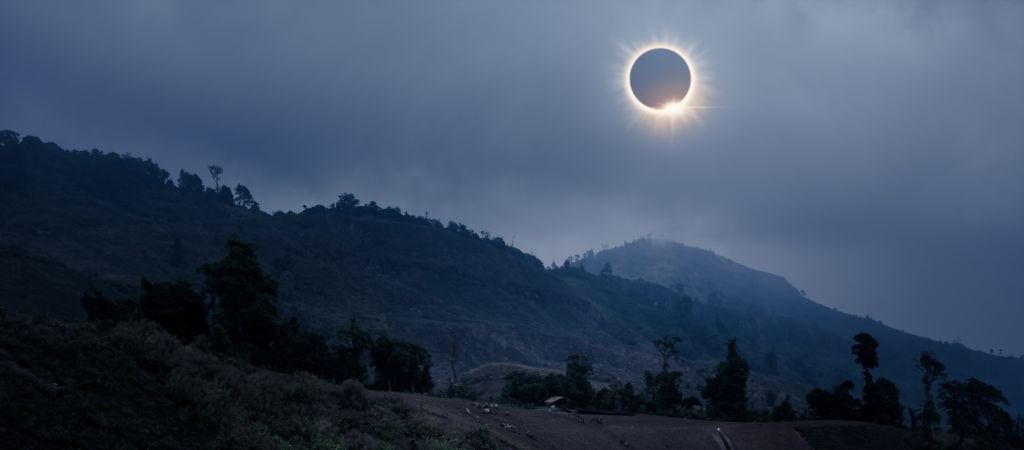 Imagem ilustrativa de eclipse solar total